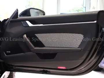 PORSCHE 992 911 Targa 4S Heritage Pepita SportDesign 1HD