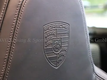 PORSCHE 992 911 Targa 4S Heritage Pepita SportDesign 1HD