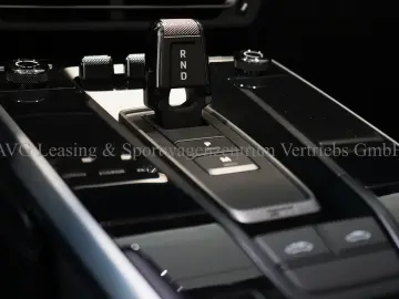 PORSCHE 992 911 Targa 4S Heritage Pepita SportDesign 1HD