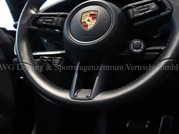 PORSCHE 992 911 Targa 4S Heritage Pepita SportDesign 1HD