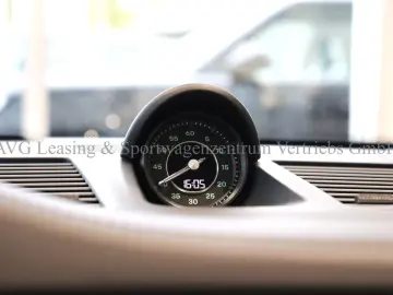 PORSCHE 992 911 Targa 4S Heritage Pepita SportDesign 1HD