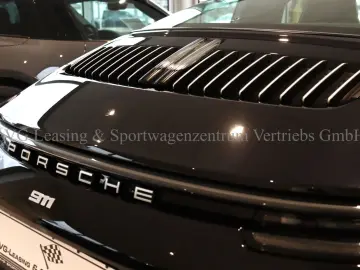 PORSCHE 992 911 Targa 4S Heritage Pepita SportDesign 1HD
