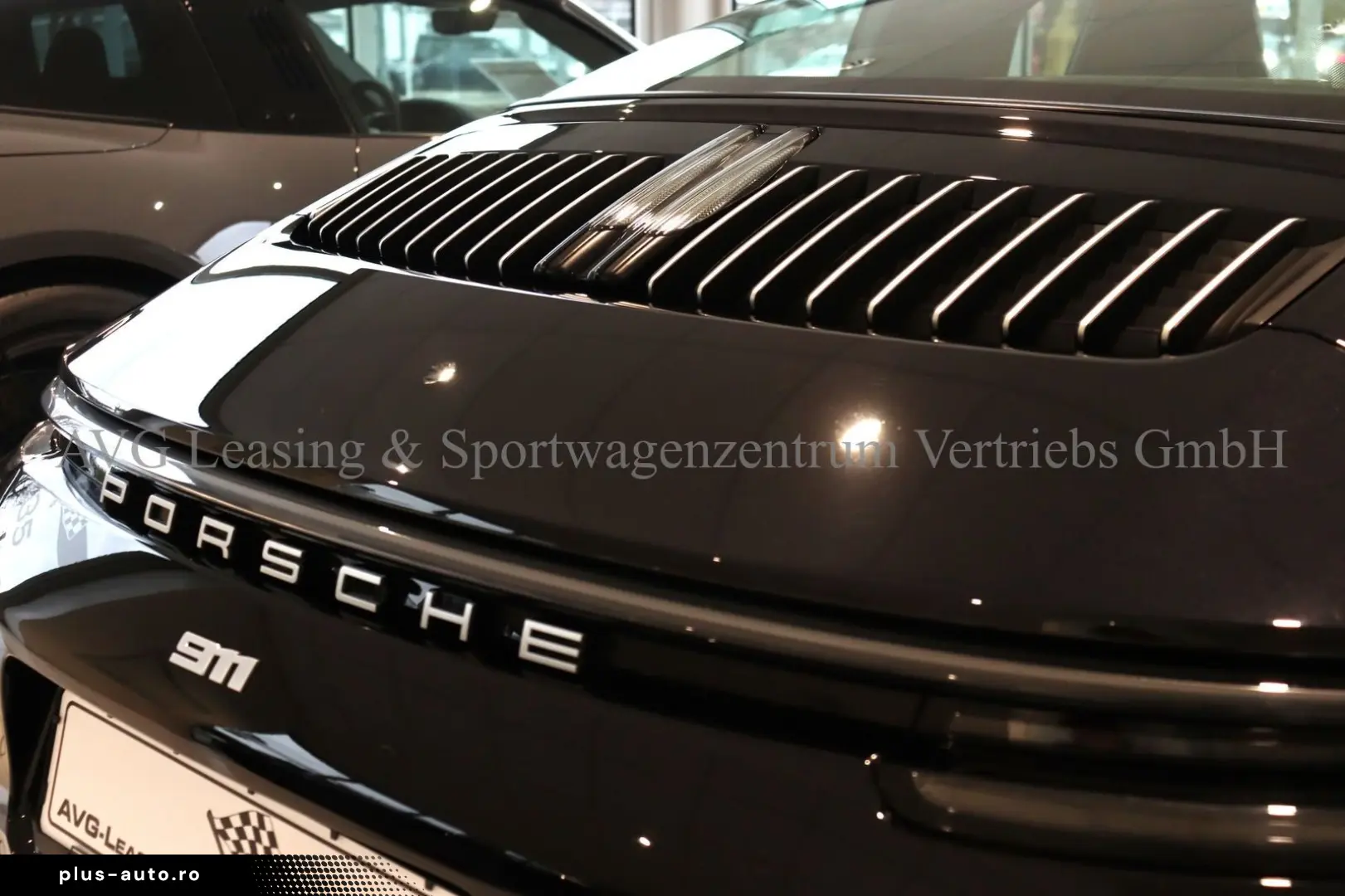 PORSCHE 992 911 Targa 4S Heritage Pepita SportDesign 1HD