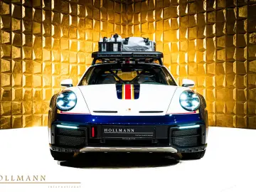 PORSCHE 911 DAKAR   RALLYE DESIGN PACKAGE   ROOF RACK