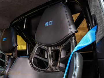 PORSCHE 911 DAKAR   RALLYE DESIGN PACKAGE   ROOF RACK