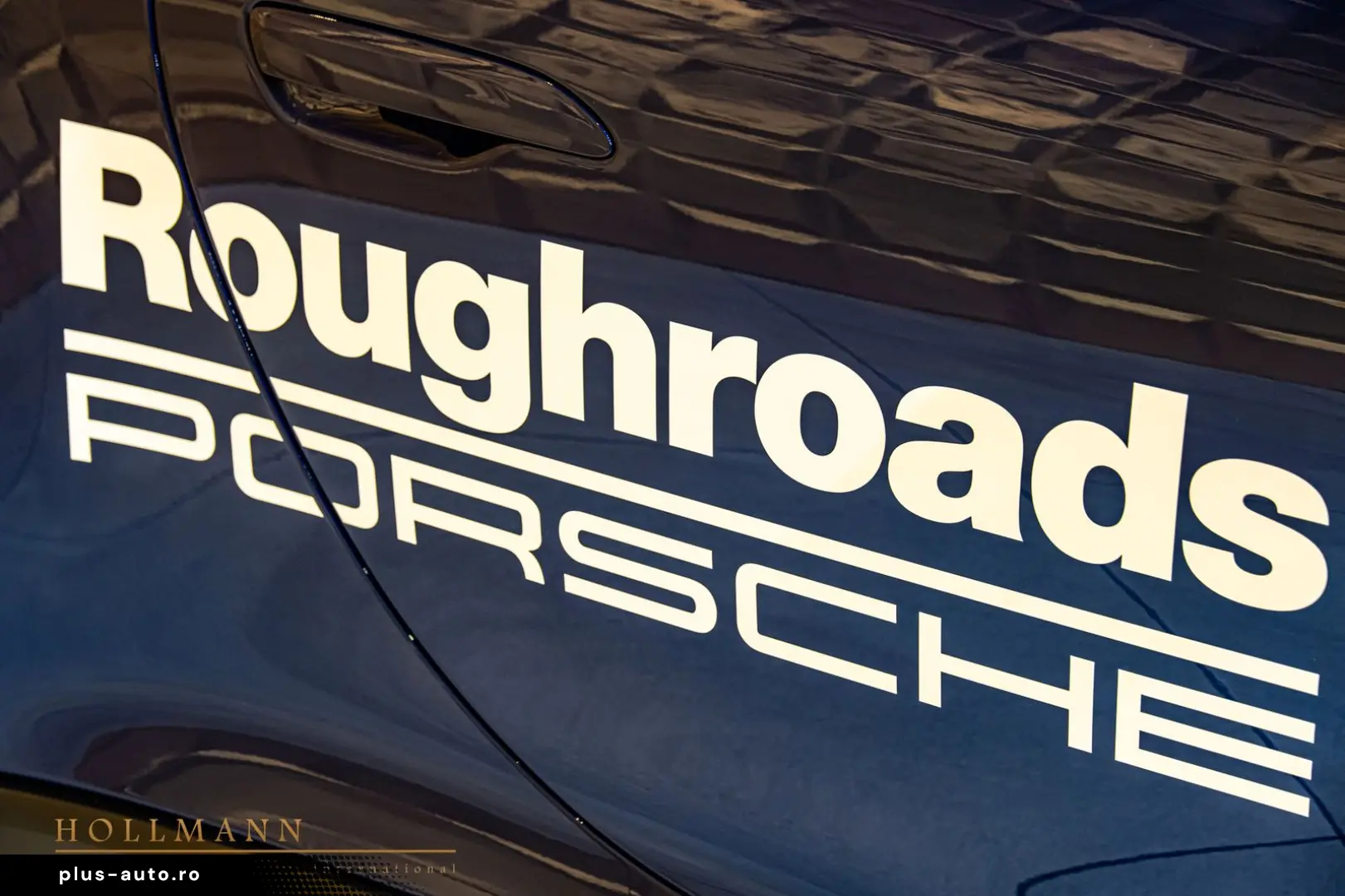 PORSCHE 911 DAKAR   RALLYE DESIGN PACKAGE   ROOF RACK