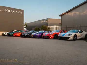 PORSCHE 911 DAKAR   RALLYE DESIGN PACKAGE   ROOF RACK