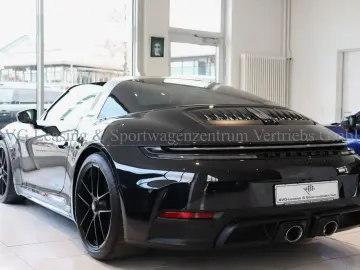 PORSCHE 992 911 Targa 4 GTS MY25 NUR2'KM DT 1.HD CARBON