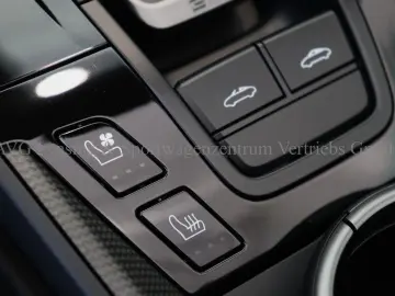 PORSCHE 992 911 Targa 4 GTS MY25 NUR2'KM DT 1.HD CARBON