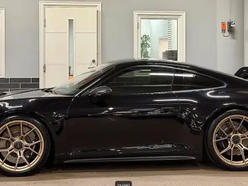 PORSCHE 992 GT3 CARBON WEISSACH