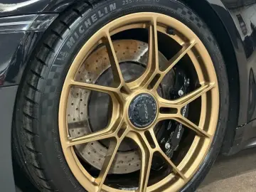 PORSCHE 992 GT3 CARBON WEISSACH