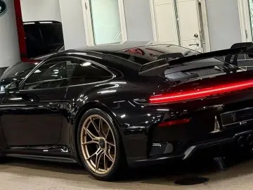PORSCHE 992 GT3 CARBON WEISSACH