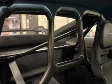 PORSCHE 992 GT3 CARBON WEISSACH