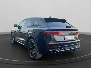 AUDI RSQ8 441 KW MATRIX STANDH AHK PANO B&O