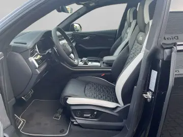 AUDI RSQ8 441 KW MATRIX STANDH AHK PANO B&O