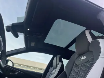 AUDI RSQ8 441 KW MATRIX STANDH AHK PANO B&O