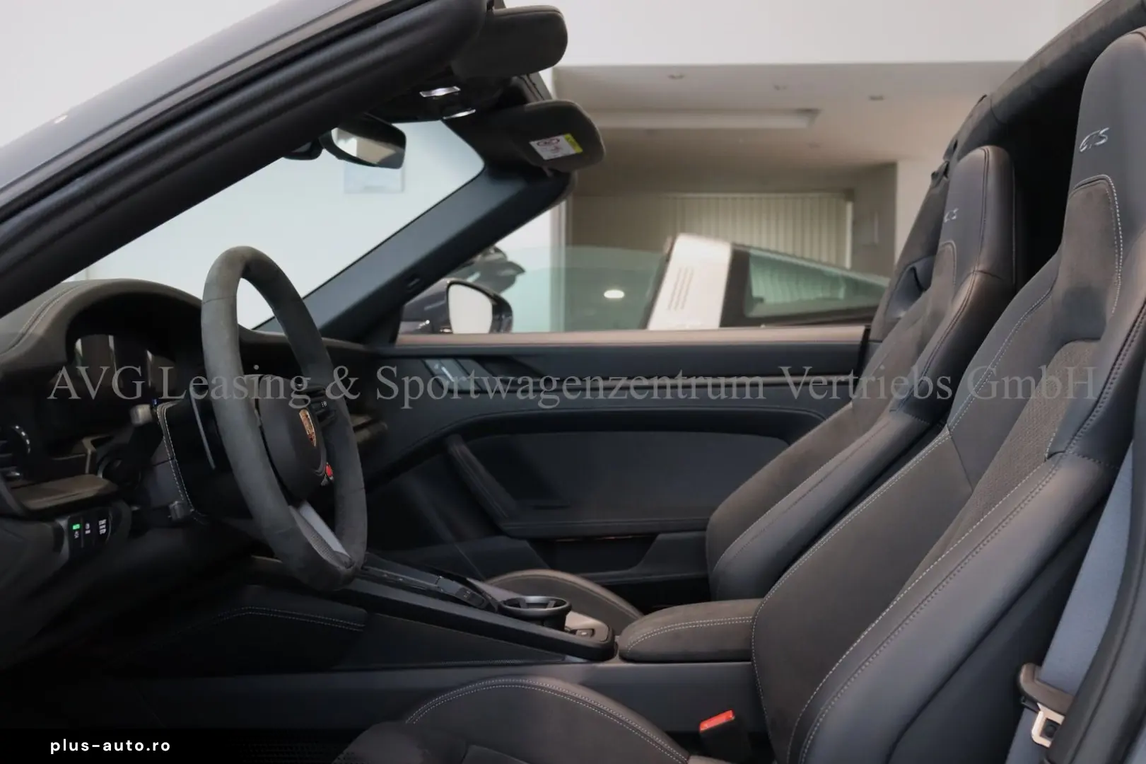 PORSCHE 992 911 Targa 4 GTS MY2025 T-Hybrid DT 9xLEDER