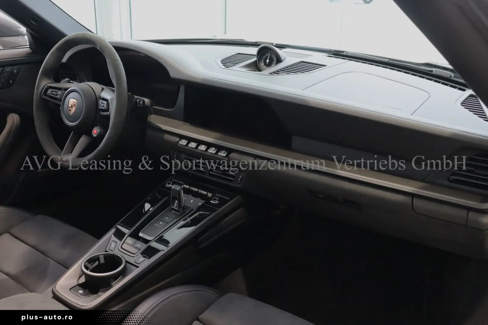 PORSCHE 992 911 Targa 4 GTS MY2025 T-Hybrid DT 9xLEDER