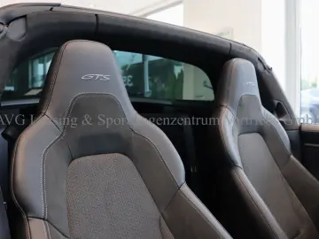 PORSCHE 992 911 Targa 4 GTS MY2025 T-Hybrid DT 9xLEDER