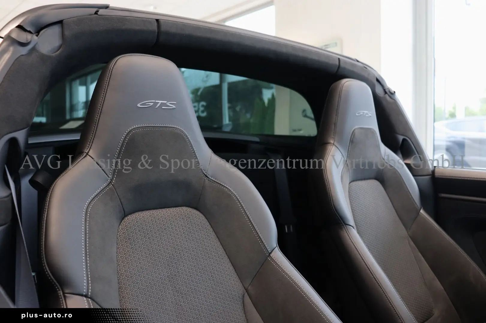 PORSCHE 992 911 Targa 4 GTS MY2025 T-Hybrid DT 9xLEDER