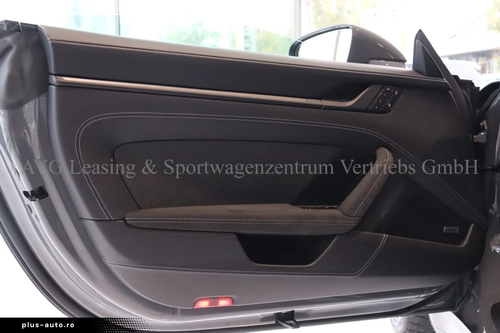 PORSCHE 992 911 Targa 4 GTS MY2025 T-Hybrid DT 9xLEDER