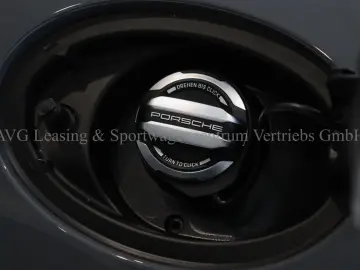 PORSCHE 992 911 Targa 4 GTS MY2025 T-Hybrid DT 9xLEDER