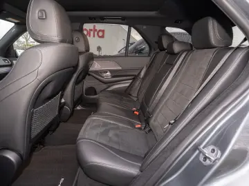 MERCEDES-BENZ GLE 400 d 4MATIC AUT LM SpurH Teilled.