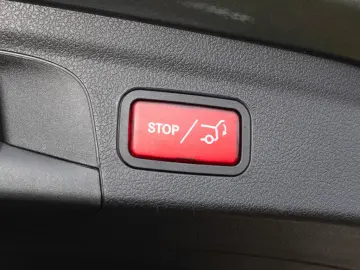 MERCEDES-BENZ GLE 400 d 4MATIC AUT LM SpurH Teilled.