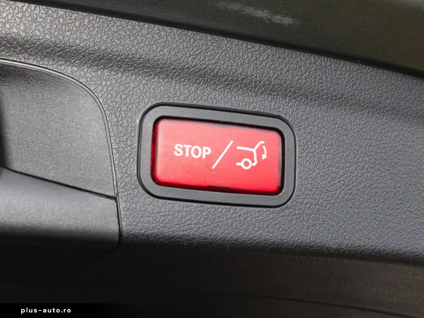 MERCEDES-BENZ GLE 400 d 4MATIC AUT LM SpurH Teilled.