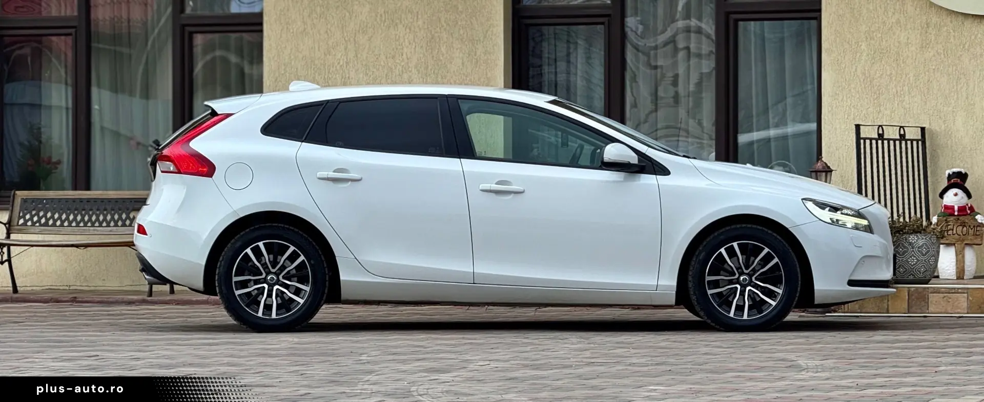 Volvo V40 D2 Linje You!