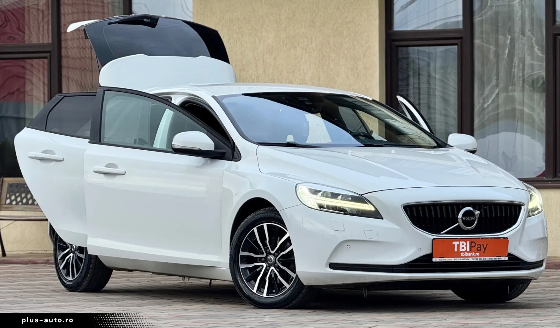 Volvo V40 D2 Linje You!