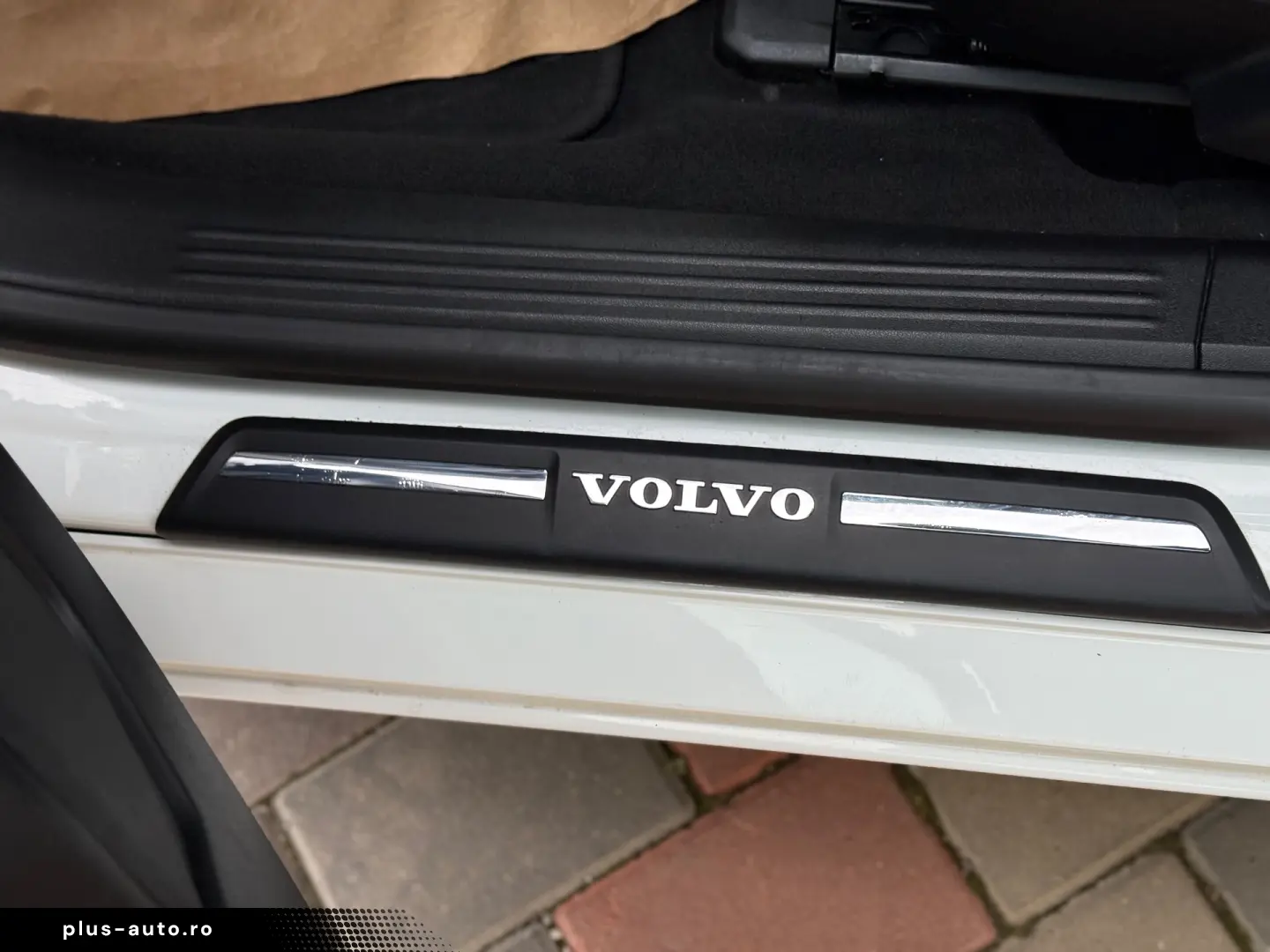 Volvo V40 D2 Linje You!