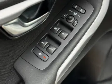 Volvo V40 D2 Linje You!