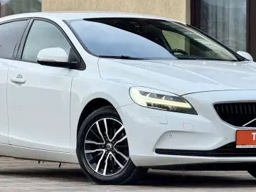 Volvo V40 D2 Linje You!