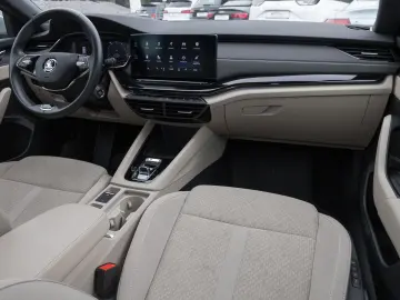 SKODA Octavia Combi 1.4 TSI iV
