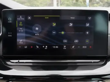 SKODA Octavia Combi 1.4 TSI iV