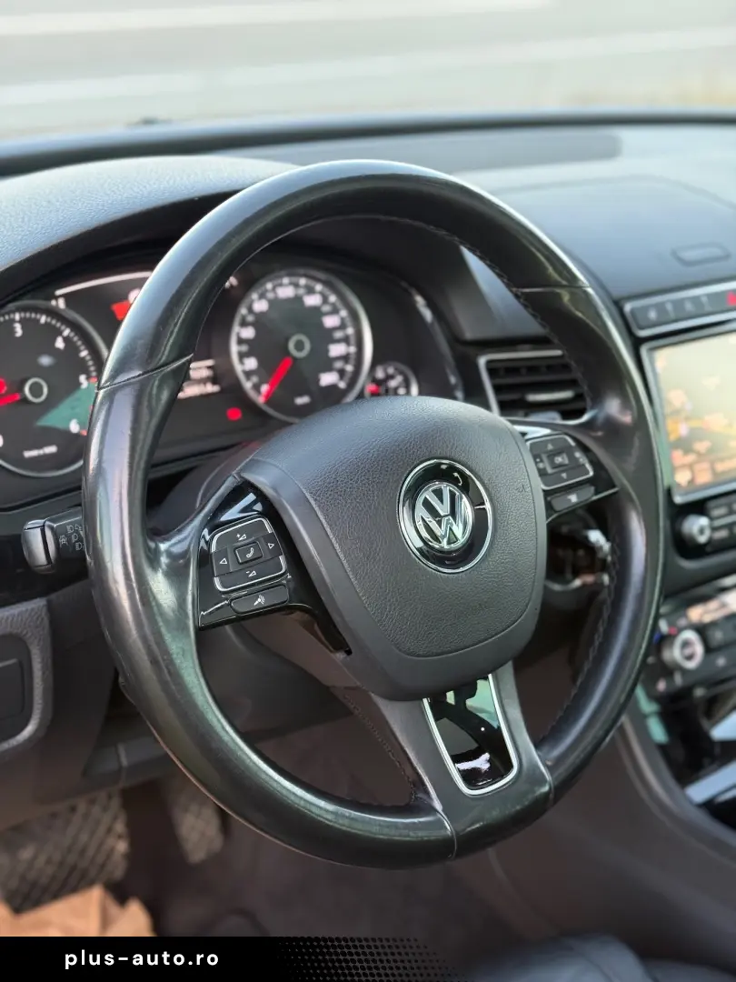 Volkswagen Touareg 3.0 V6 TDI SCR