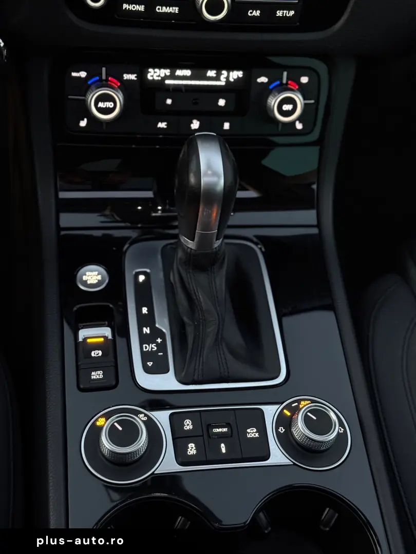 Volkswagen Touareg 3.0 V6 TDI SCR