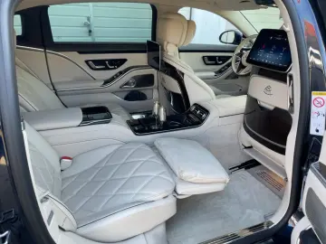 MERCEDES-BENZ S 680 4M Maybach FirstClass-Fond Burm. Exkl.
