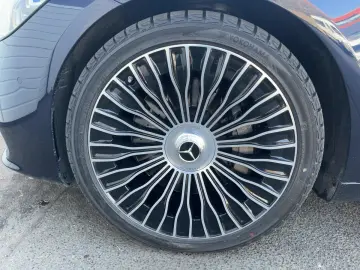 MERCEDES-BENZ S 680 4M Maybach FirstClass-Fond Burm. Exkl.