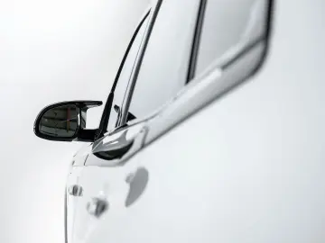 BMW XM M-DRIVERS PACKAGE DRIVING ASS PRO B&W DIAMOND