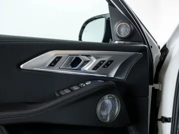 BMW XM M-DRIVERS PACKAGE DRIVING ASS PRO B&W DIAMOND