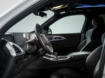 BMW XM M-DRIVERS PACKAGE DRIVING ASS PRO B&W DIAMOND