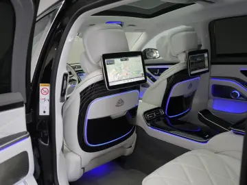 MERCEDES-BENZ S 680 Maybach 4Matic Distr Pano Chauff…