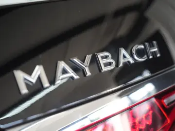MERCEDES-BENZ S 680 Maybach 4Matic Distr Pano Chauff…