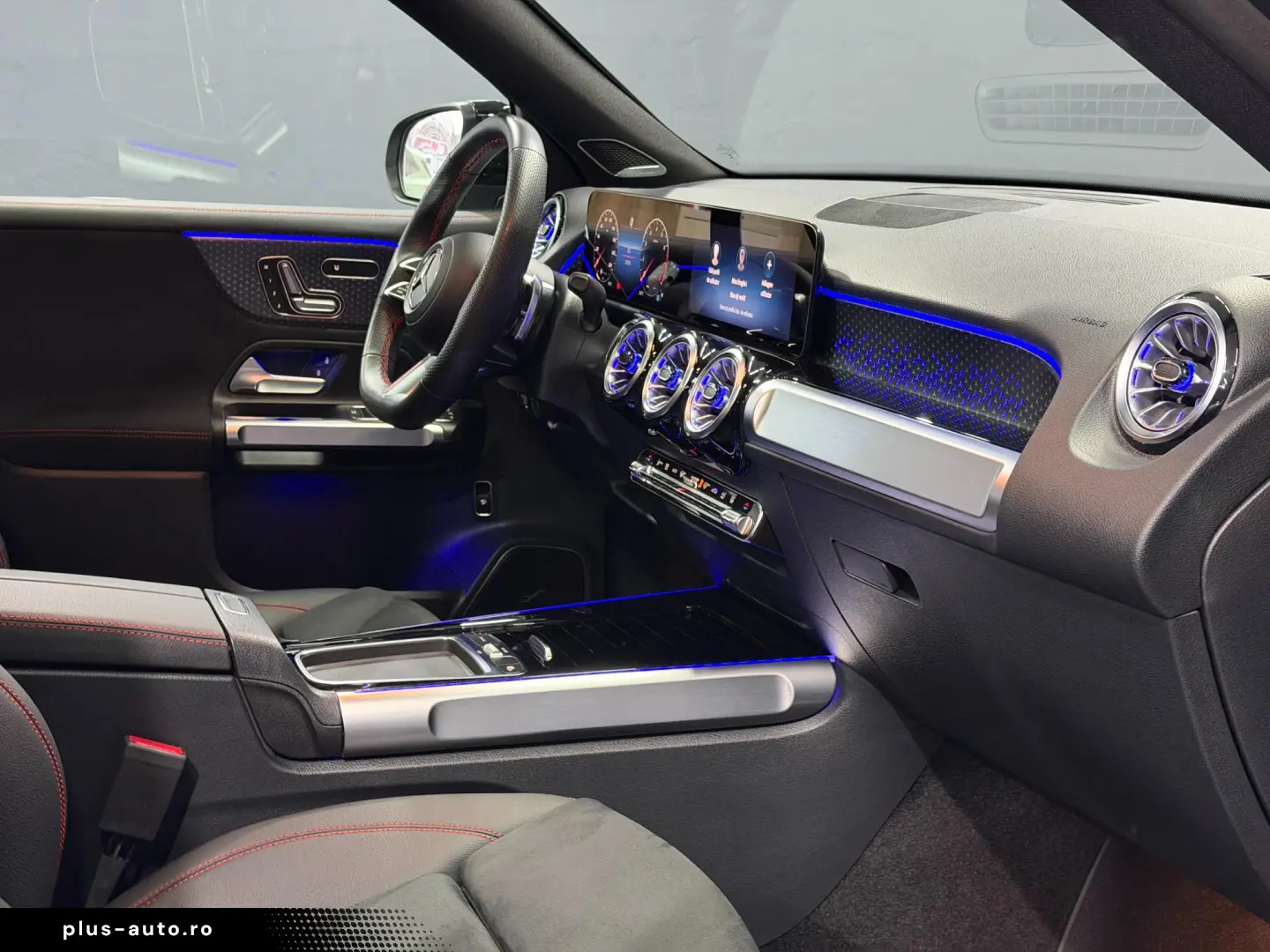 MERCEDES BENZ GLB 220 MHEW AMG