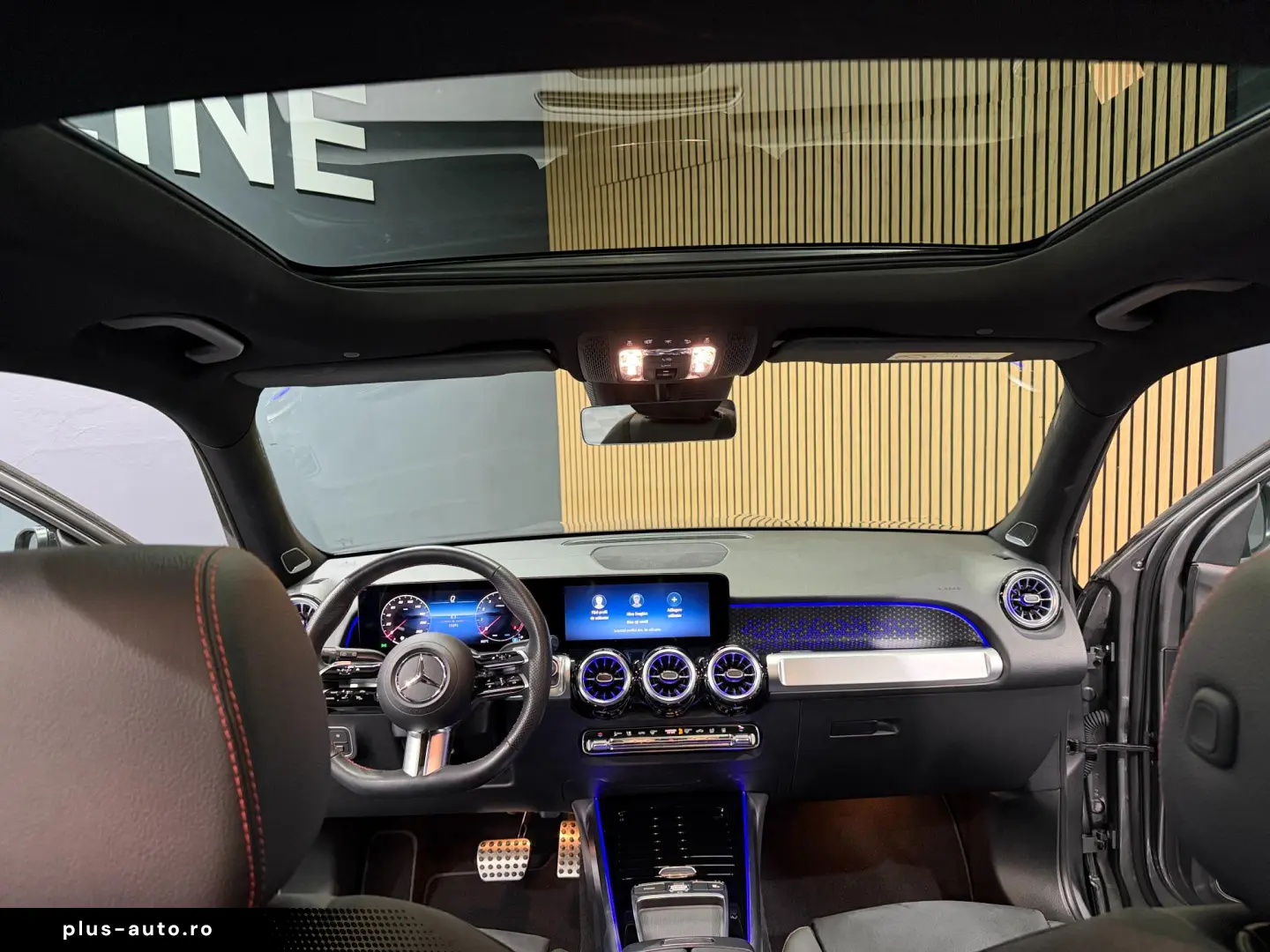 MERCEDES BENZ GLB 220 MHEW AMG