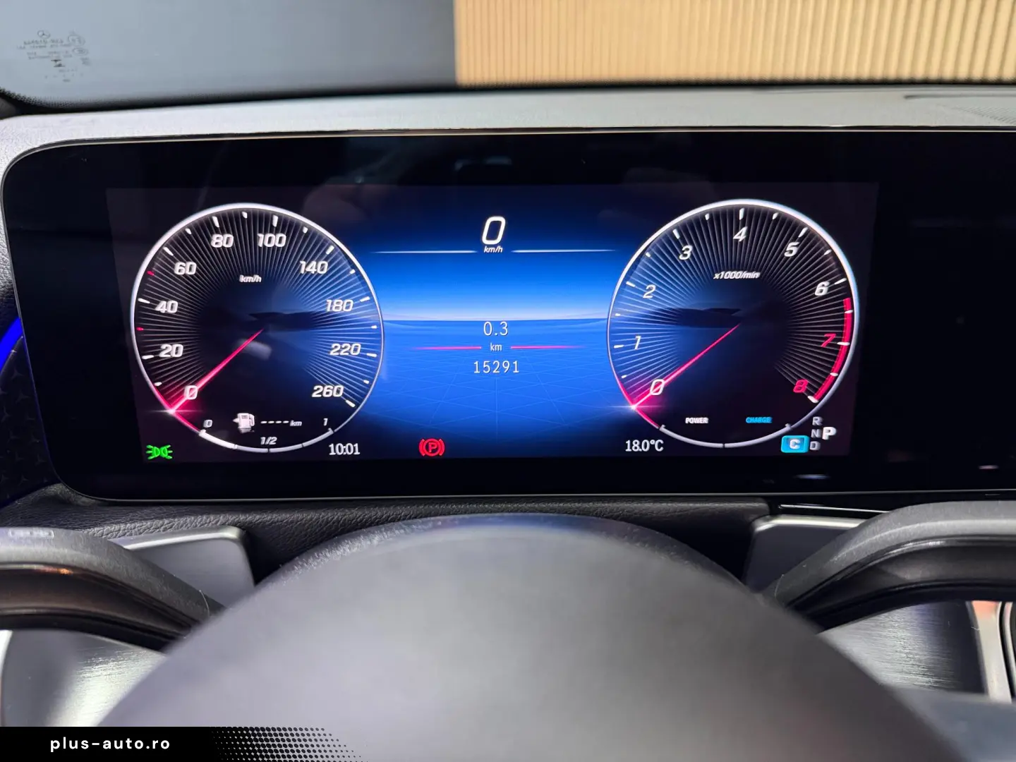 MERCEDES BENZ GLB 220 MHEW AMG