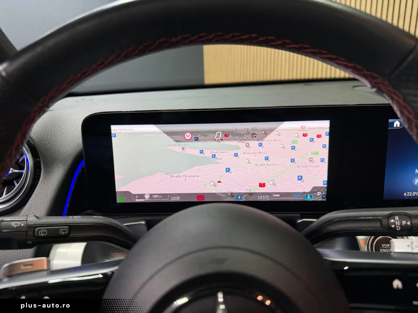 MERCEDES BENZ GLB 220 MHEW AMG