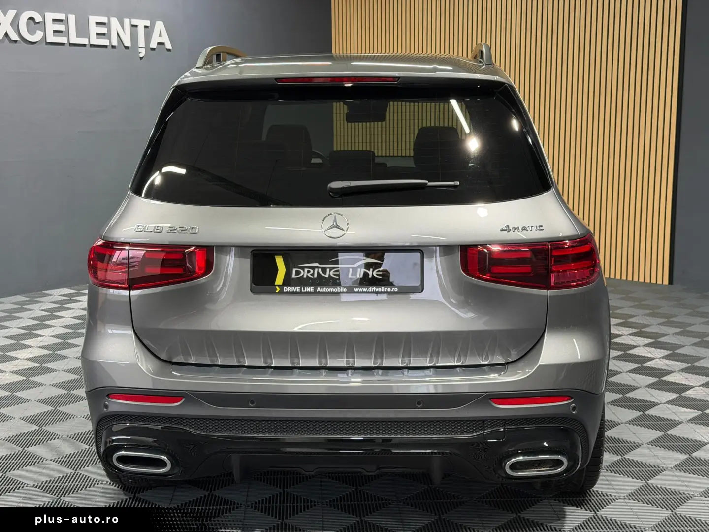 MERCEDES BENZ GLB 220 MHEW AMG